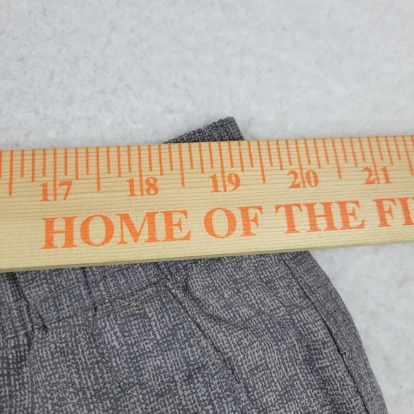 North Face Shorts Mens XL Gray Nylon Mesh Lined Quick Dry Swim Trunks Outdoor - Picture 2 of 8